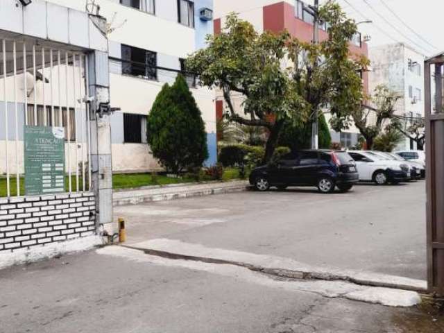Apartamento com 2 quartos à venda na Rua Águas de Cheiro, Jardim Santo Inácio, Salvador, 49 m2 por R$ 150.000