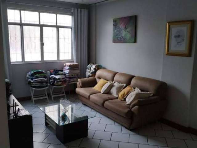 Apartamento com 3 quartos à venda na Rua Ararendá, Parque Bela Vista, Salvador, 145 m2 por R$ 240.000