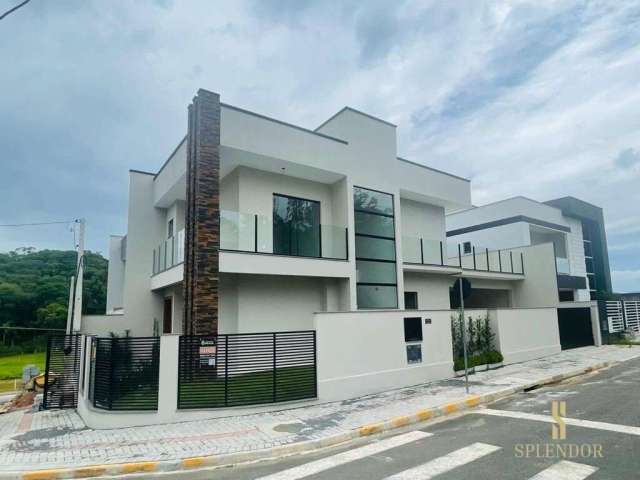Casa com 3 dormitórios (1 suíte) à venda, 178 m² por R$ 750.000 - Rio Morto - Indaial/SC