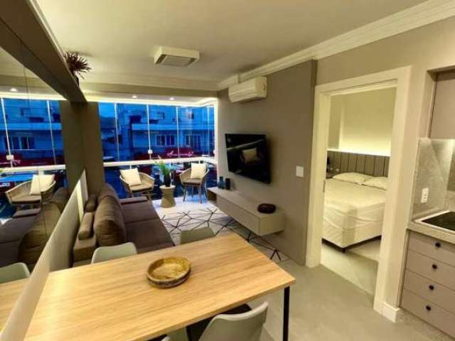 IMPECÁVEL- Apartamento 01 dormitório mobiliado e equipado ótima localização