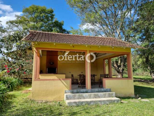 Chácara / sítio com 3 quartos à venda no Serrinha, Contenda , 300 m2 por R$ 990.000