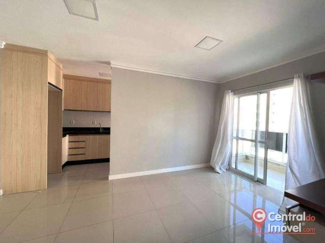 Apartamento com 2 dormitórios à venda, 70 m² por R$ 750.000,00 - São Francisco - Camboriú/SC