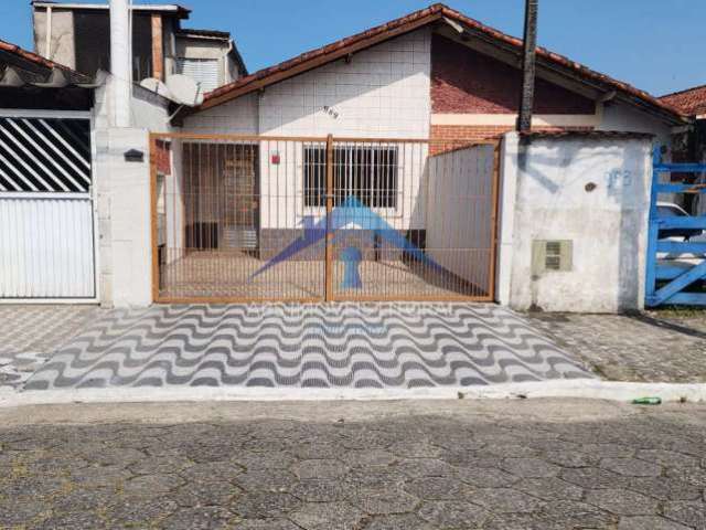 Casa com 2 quartos à venda na Rua Santana do Ipanema, 989, Cidade Ocian, Praia Grande, 70 m2 por R$ 325.000