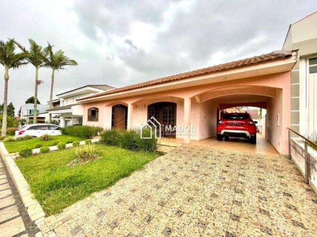 Casa com 3 dormitórios à venda, 220 m² por R$ 800.000,00 - Orfãs - Ponta Grossa/PR