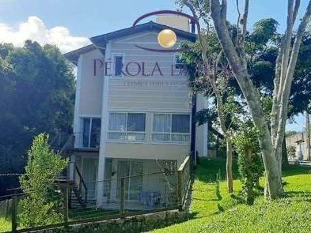 Casa com 5 quartos à venda na Rua Gécio de Souza e Silva, 65, Sambaqui, Florianópolis por R$ 1.780.000