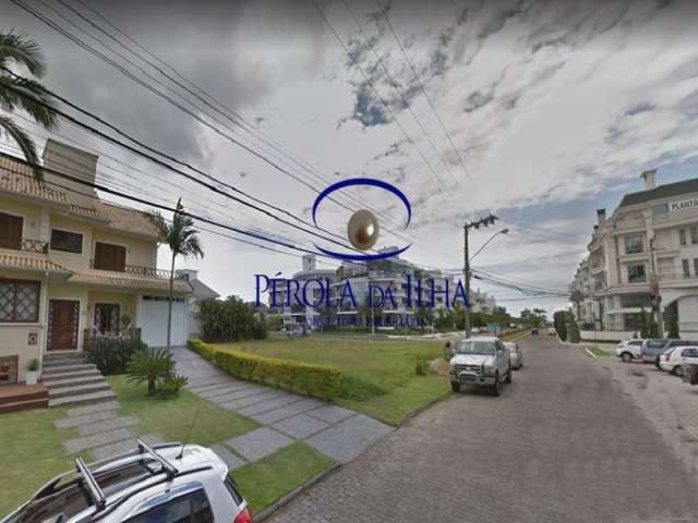 Terreno à venda na Rua das Manjubas, 358, Jurerê Internacional, Florianópolis por R$ 2.700.000
