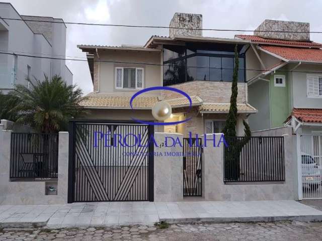 Casa com 4 quartos à venda na Rua Celso Martins da Silveira, 523, Carianos, Florianópolis, 241 m2 por R$ 1.500.000