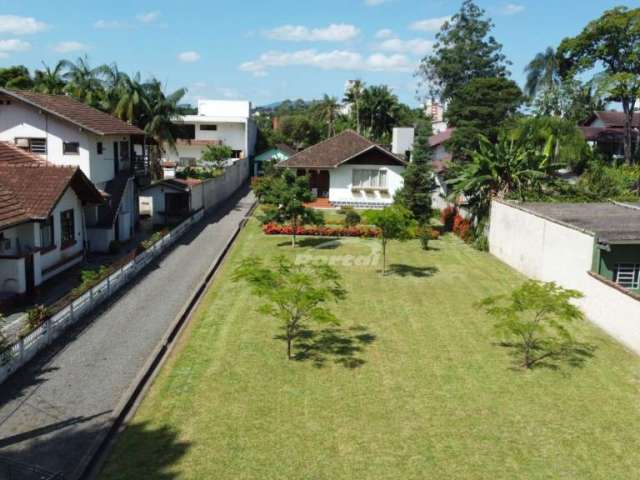 Casa com 4 quartos à venda na Rua Coronel Feddersen, 890, Itoupava Seca, Blumenau, 273 m2 por R$ 1.580.000