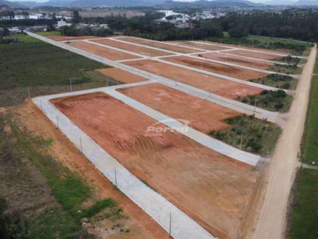 Terreno à venda no Centro, Ilhota  por R$ 199.000