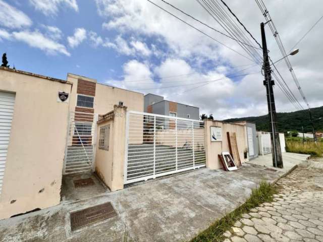 Apartamento com 2 quartos à venda na Rua Rubens Nicoluzzi, 601, Nossa Senhora de Fátima, Penha, 60 m2 por R$ 220.000