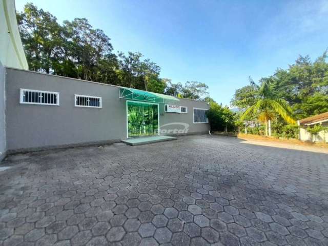 Barracão / Galpão / Depósito com 3 salas para alugar no Belchior Central, Gaspar , 220 m2 por R$ 5.500