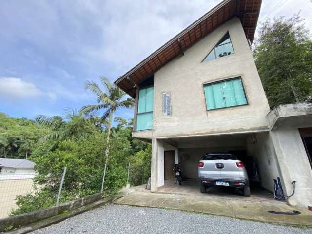 Casa com 4 quartos à venda na Rua União do Vale, 38, Itoupava Seca, Blumenau, 400 m2 por R$ 1.200.000