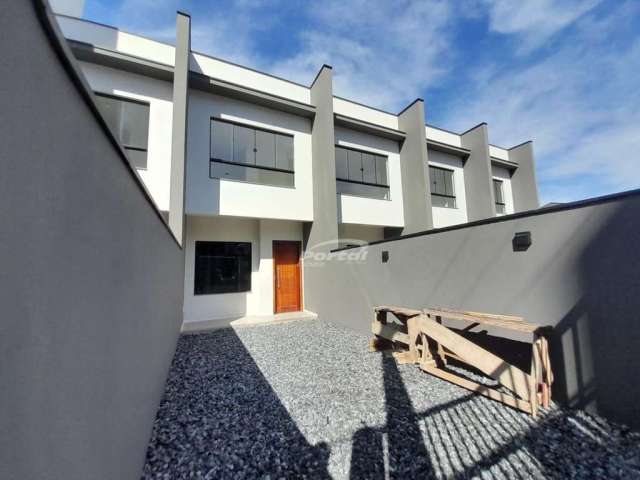 Casa com 2 quartos para alugar em Água Verde, Blumenau , 120 m2 por R$ 2.450
