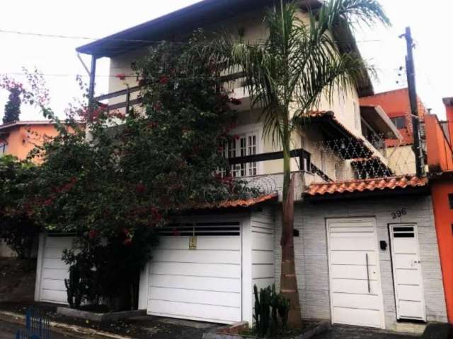 Casa à venda no bairro Jardim São Vicente - Cotia/SP