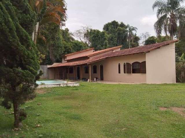 Casa à venda no bairro Chácara Vista Alegre - Cotia/SP