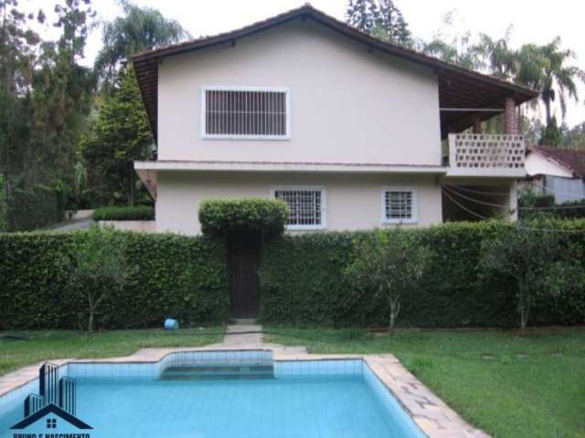 Casa para alugar no bairro Chácara Roselândia - Cotia/SP
