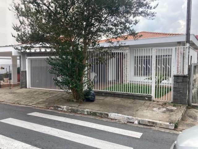 Casa térrea com 3 dormitórios (1 suíte) - 265 m² - Bairro Anchieta