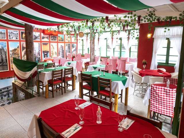 Restaurante italiano à venda no centro de balneário camboriú