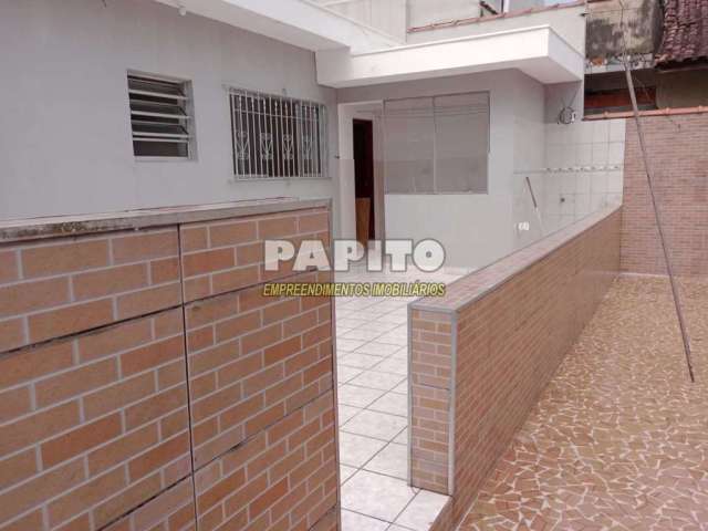 Casa com 1 quarto para alugar na Vila Mirim, Praia Grande , 40 m2 por R$ 1.000