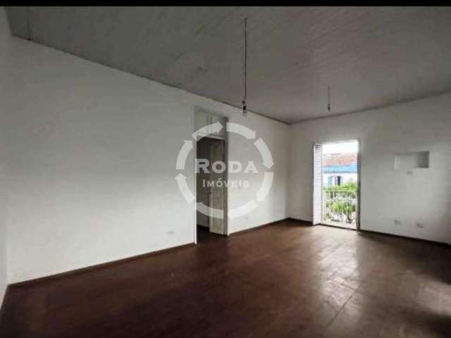 Casa Sobreposta Alta para aluguel, 3 quartos, Macuco - Santos/SP