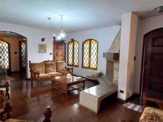 Casa com 4 dormitórios à venda, 309 m² por R$ 2.000.000,00 - Jardim Apolo - São José dos Campos/SP