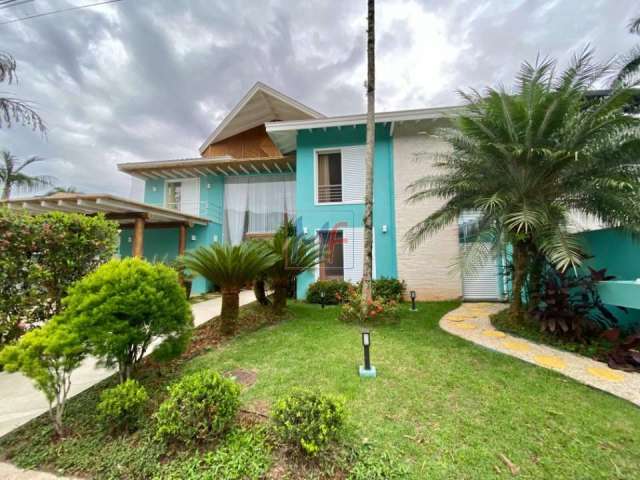 REF: 16.479 - Linda casa no condomínio Costa Verde Tabatinga, 507 m² a.u.,  7 suítes, amplo living, 3 salas, área gourmet, piscina, 4 vagas.