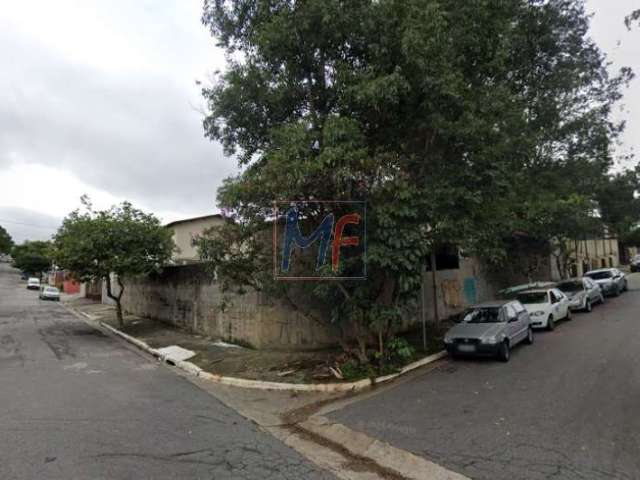 Locação comercial no bairro Jardim Aeroporto, com 5 salas, 3 banheiros, 1 cozinha, aproximadamente 25 vagas de garagem. (REF: 14.066)