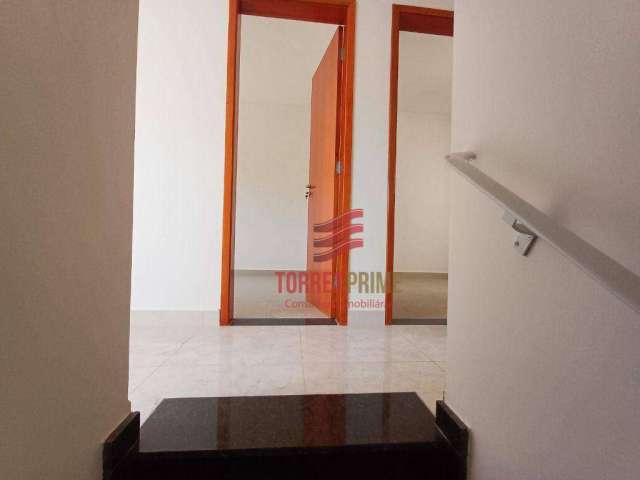 Sobreposta Alta com 2 dormitórios à venda, por R$ 240.000 - Parque São Vicente - São Vicente/SP