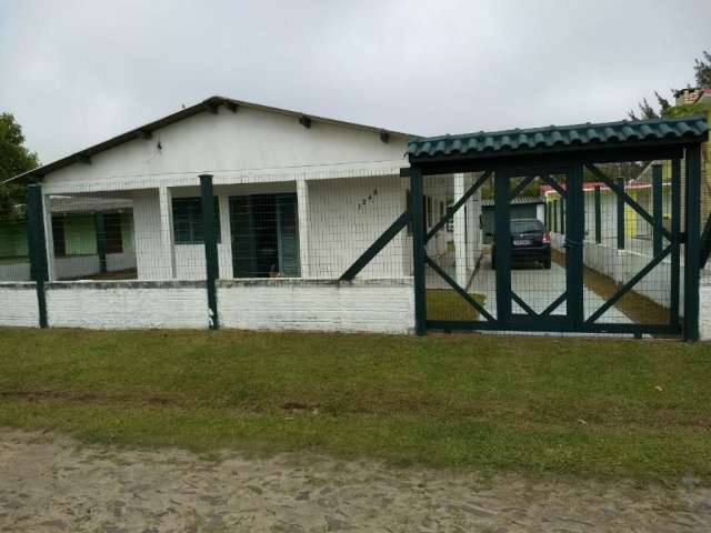 Casa no Litoral,  Centro de   Praia de Pinhal, RS.