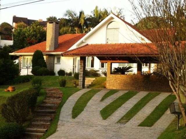 Casa com 3 dormitórios à venda, 400 m² por R$ 1.640.000,00 - Residencial Euroville - Carapicuíba/SP