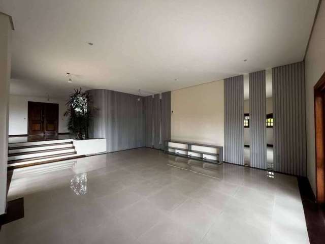 Casa com 4 dormitórios à venda, 443 m² por R$ 1.600.000,00 - Pousada dos Bandeirantes - Carapicuíba/SP