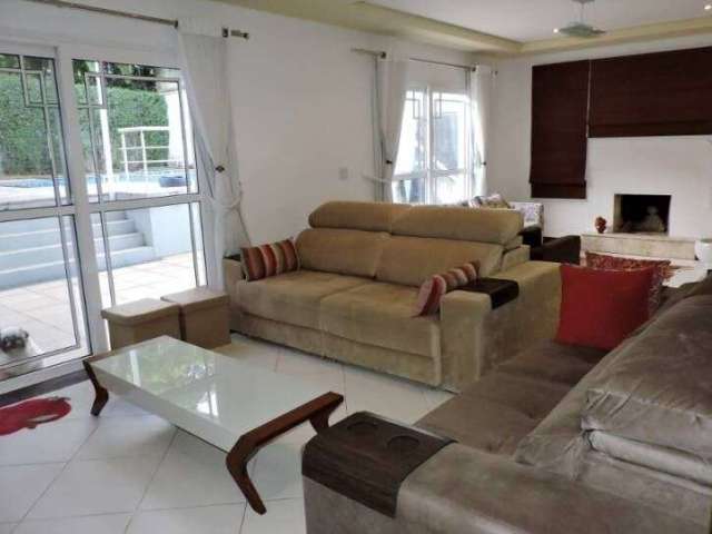 Casa com 4 dormitórios à venda, 400 m² por R$ 1.650.000,00 - Golf Gardens - Carapicuíba/SP