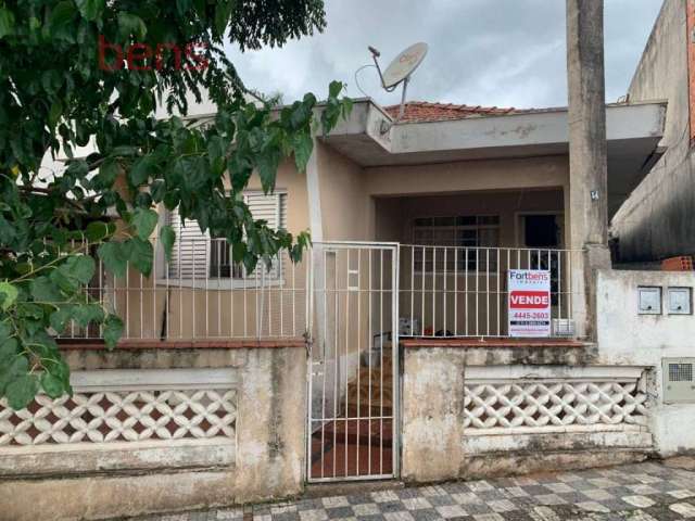 Casa Para Vender com 4 quartos no bairro Região Central em Caieiras