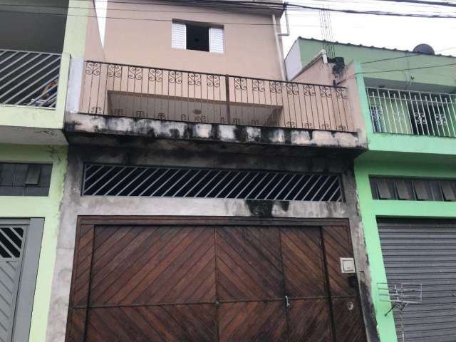 Sobrado 4 dormitórios, para venda, no bairro de  Laranjeiras.