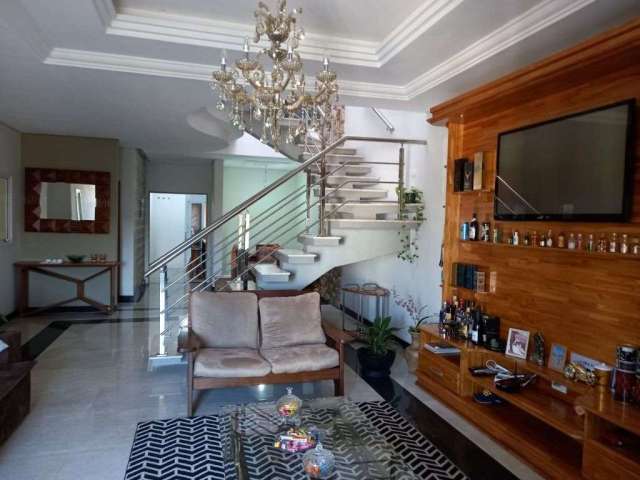 Sobrado com 2 dormitórios à venda, 213 m² por R$ 1.200.000,00 - Villa Verde - Franco da Rocha/SP