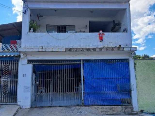 Sobrado Para Vender com 4 quartos no bairro Laranjeiras em Caieiras