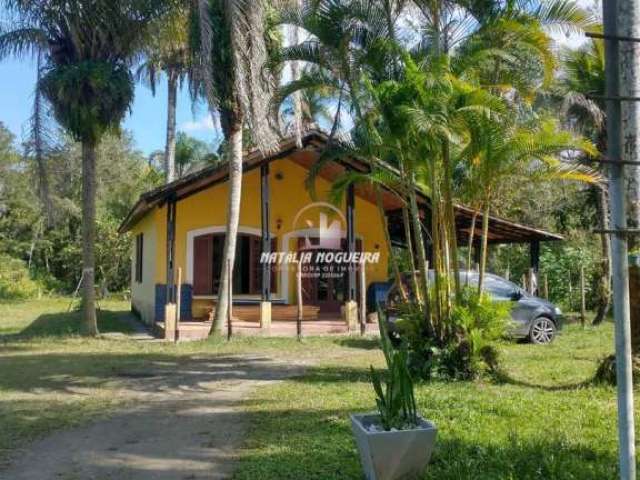 Chácara / sítio com 3 quartos à venda na Estrada Armando Cunha, Vila Peruibe, Peruíbe por R$ 636.000