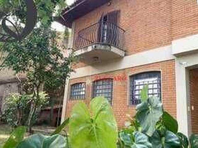 Casa com 4 dormitórios à venda, 540 m² por R$ 2.500.000,00 - Jardim Itaperi - Atibaia/SP
