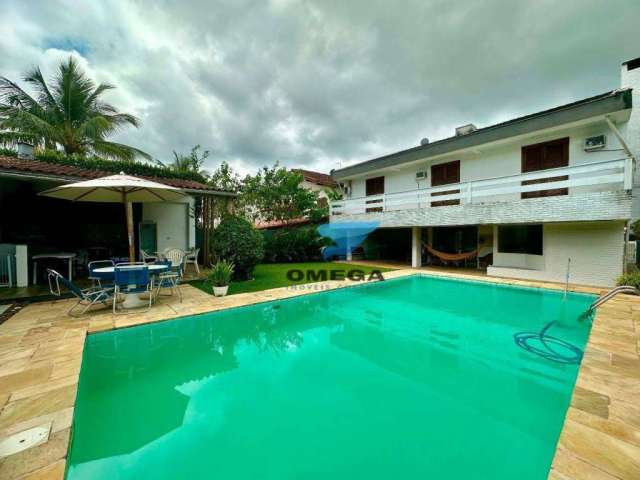 Casa com 6 dormitórios sendo 3 suítes à venda - Jardim Acapulco - Guarujá/SP.