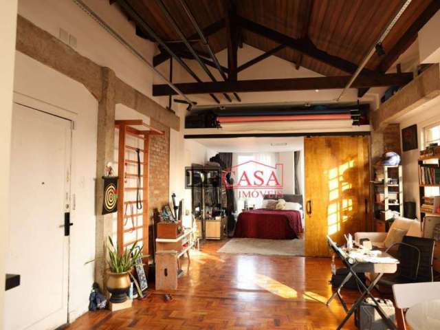 Apartamento estilo Studio 90m²  mobiliado á venda no Bom Retiro