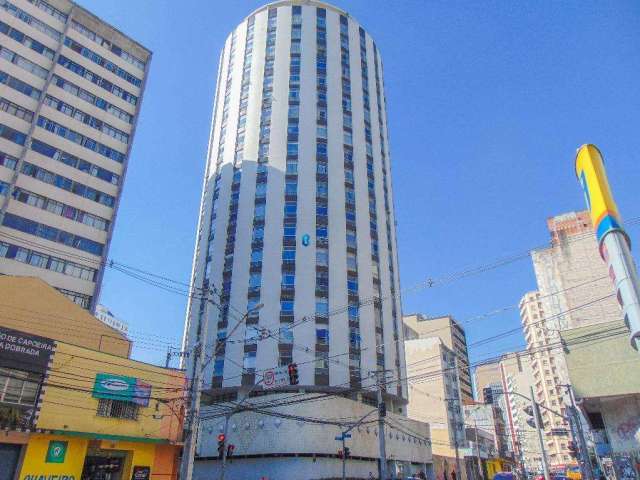 Apartamento com 3 dormitórios para alugar, 108 m² Proximo a Praça Santos Andrade
