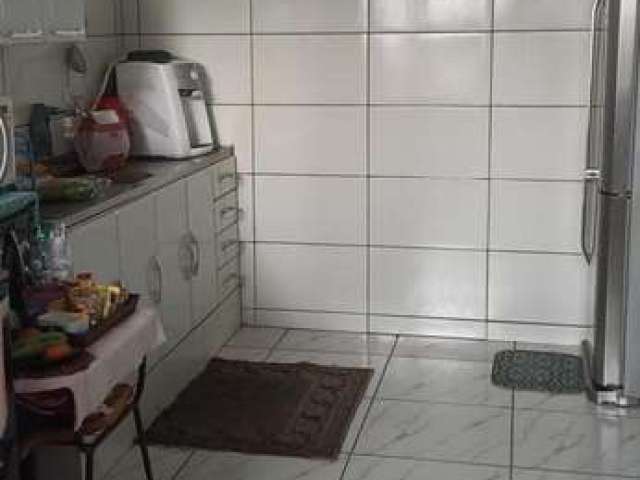 Sobrado para Venda em Ribeirão Preto, Sumarezinho, 3 dormitórios, 1 suíte, 2 banheiros, 2 vagas