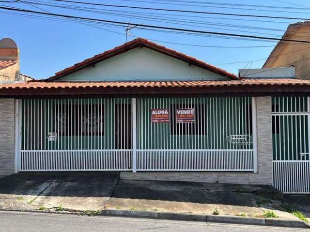 Casa para Venda em Bragança Paulista, Vila Mota, 4 dormitórios, 1 suíte, 3 banheiros, 2 vagas