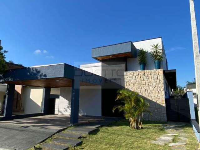 Casa Térrea Alto Padrão, com 03 suítes, à venda na Vila Suissa, Mogi das Cruzes - SP