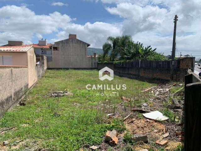 Terreno Comercial à venda, 450 m² por R$ 600.000 - Carianos - Florianópolis/SC