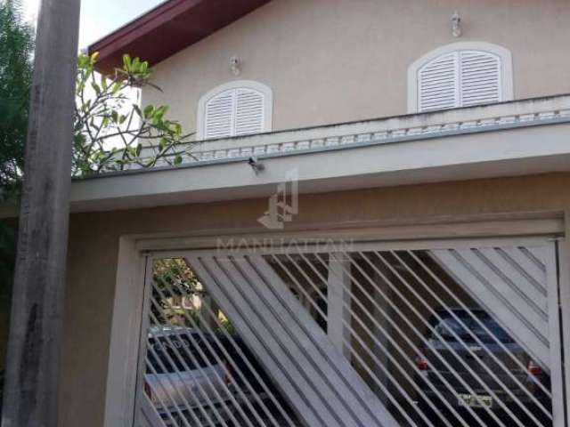 Casa com 4 quartos à venda na Rua Maestro Sílvio Bianchi, 527, Vila Cordenonsi, Americana, 280 m2 por R$ 760.000