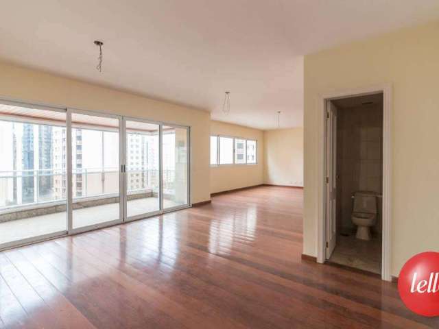 Apartamento com 4 quartos para alugar na Rua Professor Tamandaré Toledo, --, Itaim Bibi, São Paulo, 360 m2 por R$ 15.000