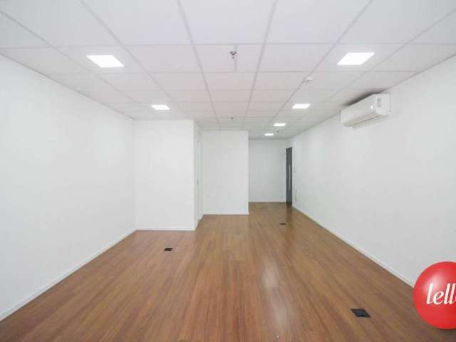Sala comercial com 1 sala para alugar na Av. Rouxinol, --, Moema, São Paulo, 51 m2 por R$ 2.500