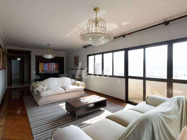 Apartamento com 4 quartos para alugar na Rua Tenente Rocha, --, Santana, São Paulo, 206 m2 por R$ 6.500