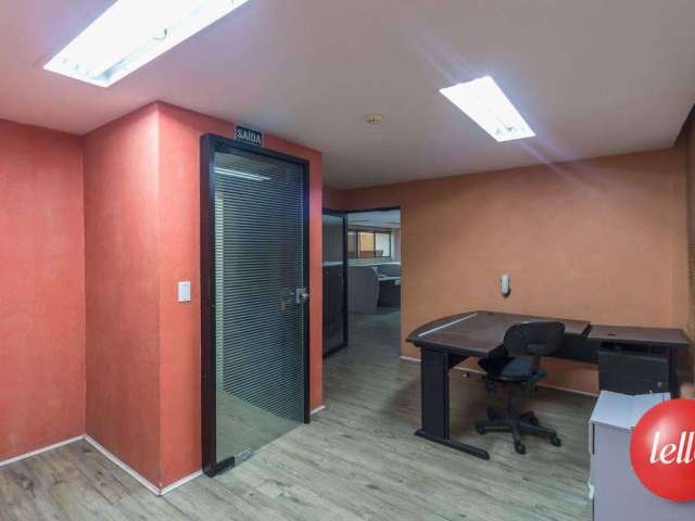 Sala comercial com 7 salas para alugar na Rua Barão de Itapetininga, --, República, São Paulo, 440 m2 por R$ 8.000